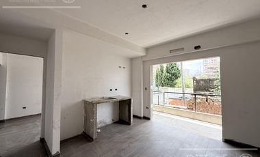 Departamento en Venta, 2 Ambientes - Quilmes centro. En pozo