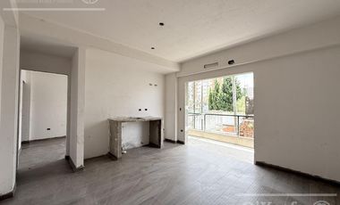 Departamento en Venta, 2 Ambientes - Quilmes centro. En pozo