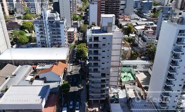 Departamento en Venta, 2 Ambientes - Quilmes centro. En pozo