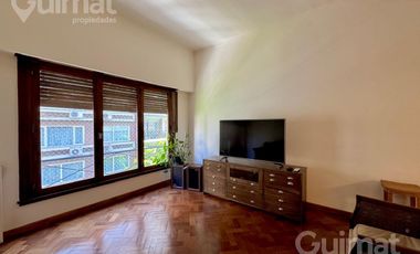 Excelente  Piso de 4 ambientes, totalmente reciclado, Juncal y Libertad.
