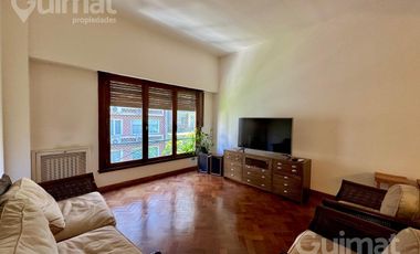 Excelente  Piso de 4 ambientes, totalmente reciclado, Juncal y Libertad.