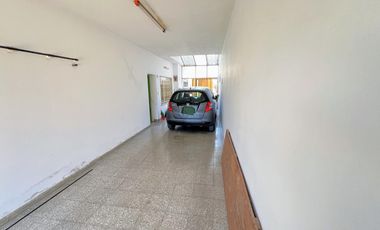 Casa ubicada en el parque español en Venado Tuerto