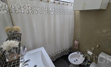 Casa en venta en Monte Chingolo con tinglado nave industrial gran espacio de guardado