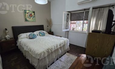 Casa en venta en Monte Chingolo con tinglado nave industrial gran espacio de guardado