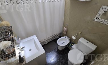 Casa en venta en Monte Chingolo con tinglado nave industrial gran espacio de guardado