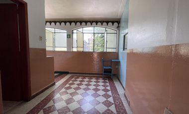 VENDE O RENTA CASA CON USO DE SUELO