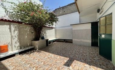 VENDE O RENTA CASA CON USO DE SUELO