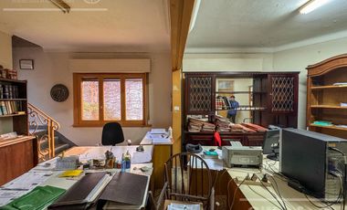 Casa en venta - Bernal Centro