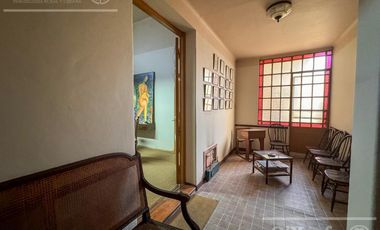 Casa en venta - Bernal Centro