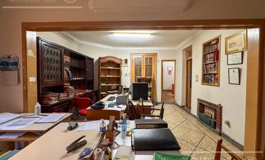 Casa en venta - Bernal Centro