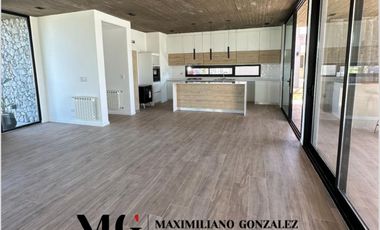 Casa en venta, 5 ambientes - Santa Rita, San Vicente