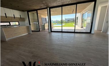 Casa en venta, 5 ambientes - Santa Rita, San Vicente
