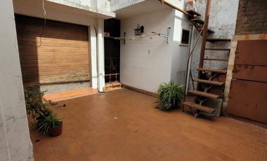 PH en venta - 2 Dormitorios 1 Baño - 152mts2 - La Plata