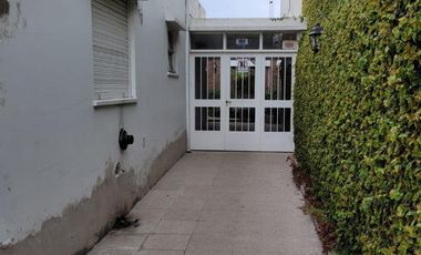 PH en venta - 2 Dormitorios 1 Baño - 152mts2 - La Plata