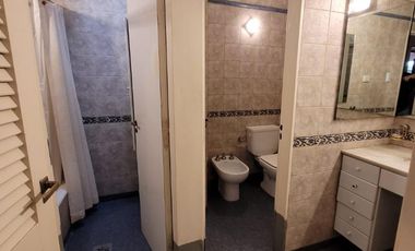 PH en venta - 2 Dormitorios 1 Baño - 152mts2 - La Plata