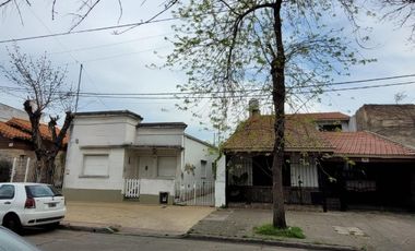 PH en venta - 2 Dormitorios 1 Baño - 152mts2 - La Plata