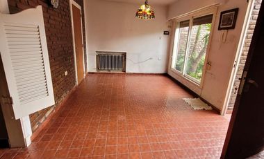 PH en venta - 2 Dormitorios 1 Baño - 152mts2 - La Plata