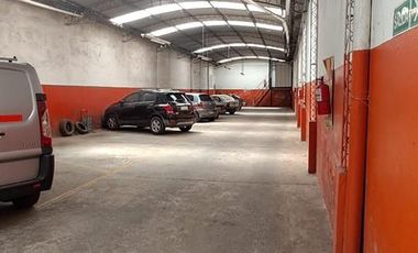Depósito en venta - 1 Ambiente 1 Baño - 359Mts2 - Lanús