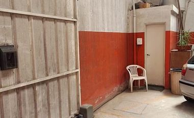 Depósito en venta - 1 Ambiente 1 Baño - 359Mts2 - Lanús