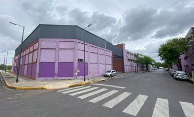 Galpón - Depósito de 10.000 m2.  en  Barracas  - ALQUILER