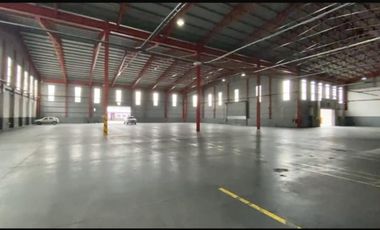 Galpón - Depósito de 10.000 m2.  en  Barracas  - ALQUILER