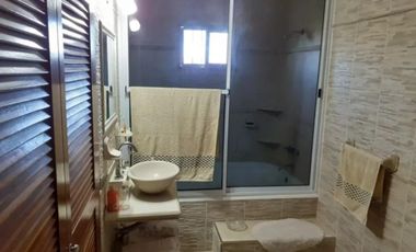 Casa en venta - 2 Dormitorios 3 Baños - 399Mts2 - Alejandro Korn