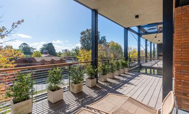 Departamento 3 ambientes en venta en San Isidro