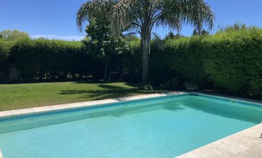 impecable casa en  barrio SANTA TERESA, VILLANUEVA