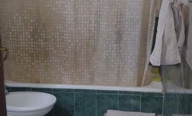 Casa en venta - 3 Dormitorios 3 Baños - 450Mts2 - Florencio Varela