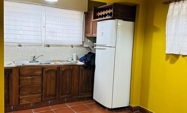 VENTA - CASA EN EL CENTRO DE MONTE GRANDE