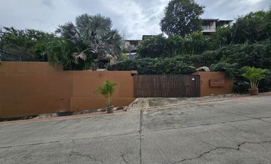 Casa Los Árboles con vista espectacular a la Bahia de Zihuatanejo