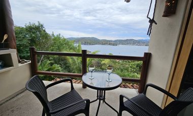 Casa Los Árboles con vista espectacular a la Bahia de Zihuatanejo