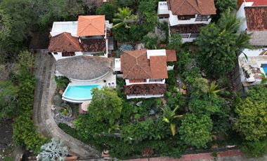 Casa Los Árboles con vista espectacular a la Bahia de Zihuatanejo