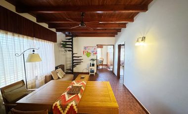 Casa en planta alta en venta en Victoria