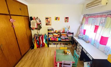 Casa en planta alta en venta en Victoria