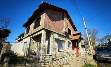 Casa en planta alta en venta en Victoria