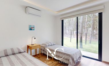 Casa en Alquiler en Costa Esmeralda para 8 personas