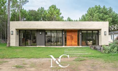 Casa en Alquiler en Costa Esmeralda para 8 personas