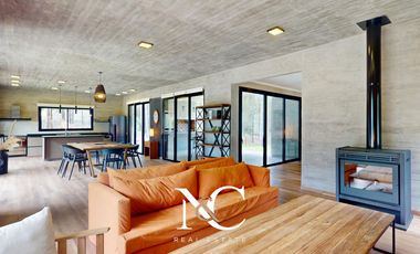 Casa en Alquiler en Costa Esmeralda para 8 personas