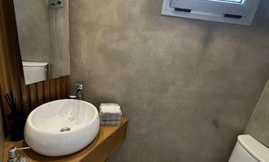 CASA EN VENTA EN BARRIO PRIVADO SEPTIEMBRE