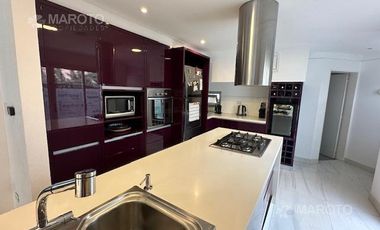 CASA EN VENTA EN BARRIO PRIVADO SEPTIEMBRE