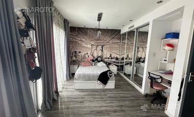 CASA EN VENTA EN BARRIO PRIVADO SEPTIEMBRE