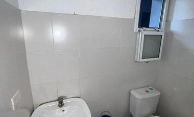 Local en venta, en Victoria.