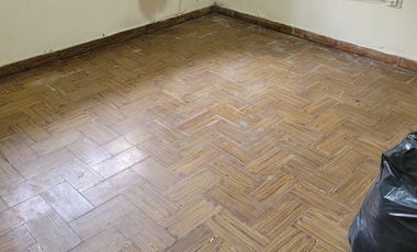 Casa en venta - 3 Dormitorios 2 Baños - Cocheras - 233Mts2 - López Gomara, Mar del Plata