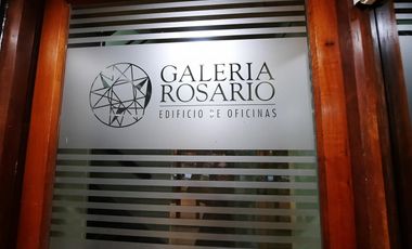 Oficina en venta en Galería Rosario.