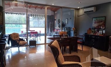 Casa 7 ambientes con local comercial aprox 600m2 en 3 plantas en venta - Ezpeleta