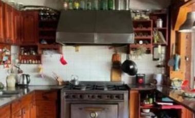 Casa en venta - 4 Dormitorios 2 Baños - Cocheras - 690Mts2 - Longchamps