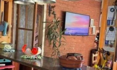 Casa en venta - 4 Dormitorios 2 Baños - Cocheras - 690Mts2 - Longchamps