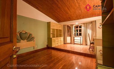 Casa en Venta en Club de Golf Santa Anita Lujo Sur