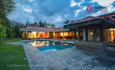 Casa en Venta en Club de Golf Santa Anita Lujo Sur